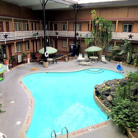 Budget Host Inn Arlington Extérieur photo
